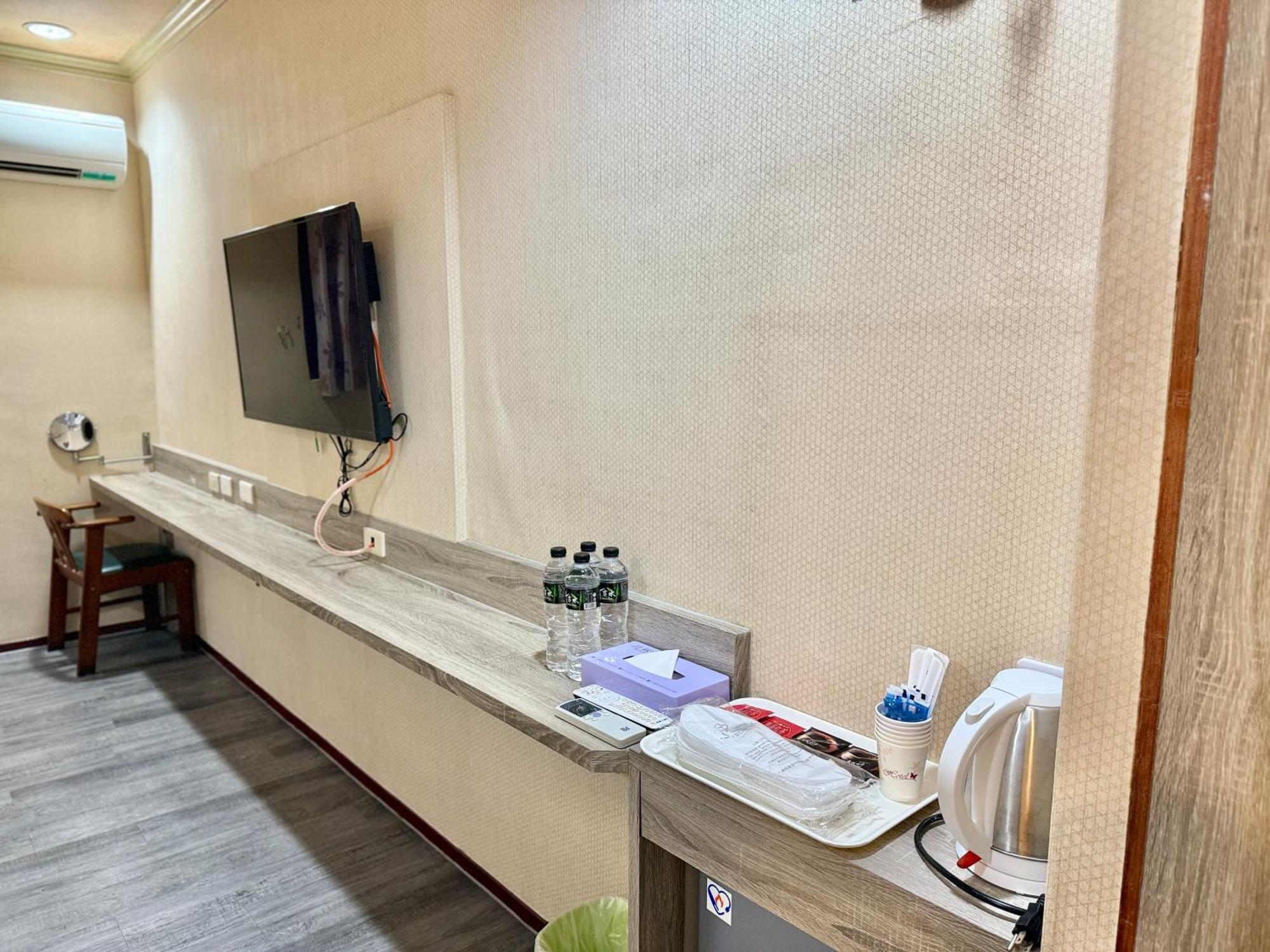 Wl Hotel Hsinchu Zewnętrze zdjęcie