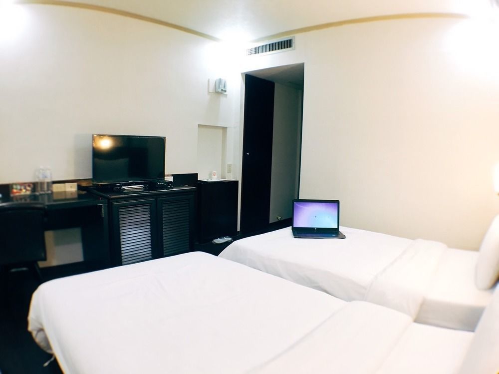Wl Hotel Hsinchu Zewnętrze zdjęcie